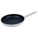 CB902_Vogue - Non-stick Pans_Van Hattem Horeca